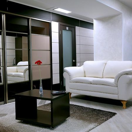 Apartments Daf-Center อูรัลส์ค ภายนอก รูปภาพ